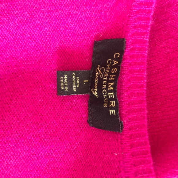 SOLD! Charter Club Cashmere V-neck sweater - Picture 4 of 6